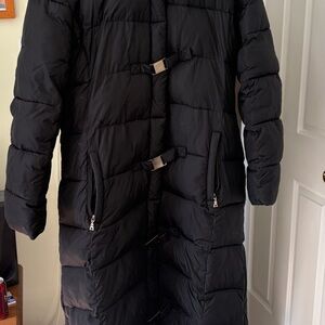 Women's Black Puffer Coat